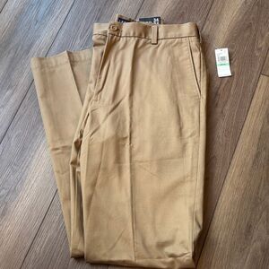 Izod Men's Khaki Chinos